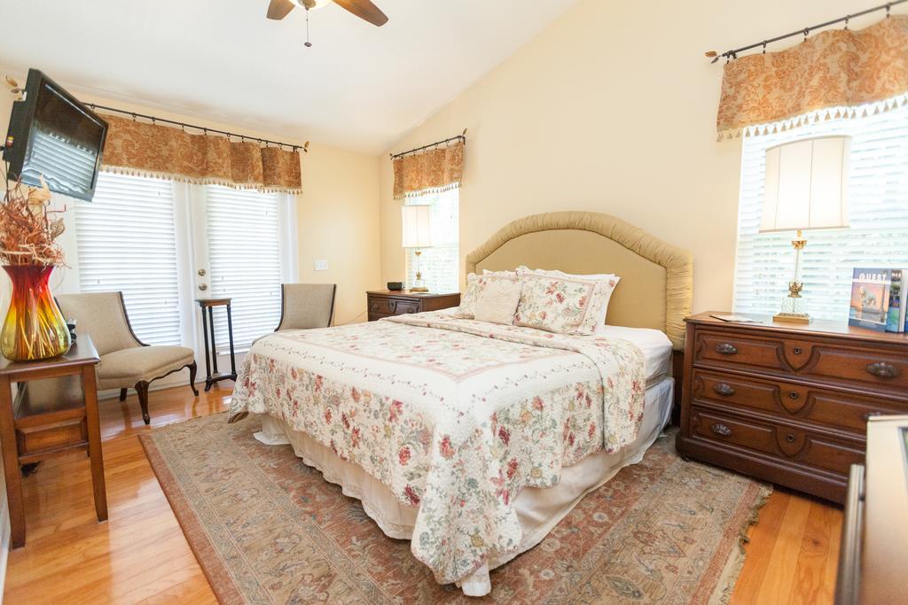 Alexander Homestead Bed And Breakfast 圣奥古斯丁 客房 照片